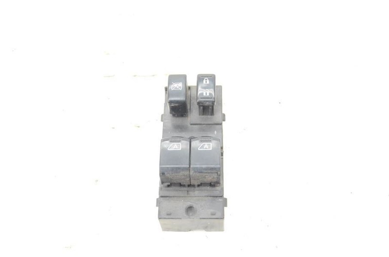 2007-2009 Nissan 350Z Vert VQ35HR Driver Left Front Master Window Switch