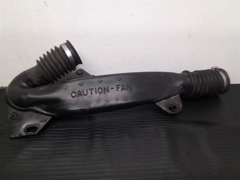98-00 Isuzu Hombre 2.2L 4 Cylinder Rear Intake Duct Assembly OEM 15045169