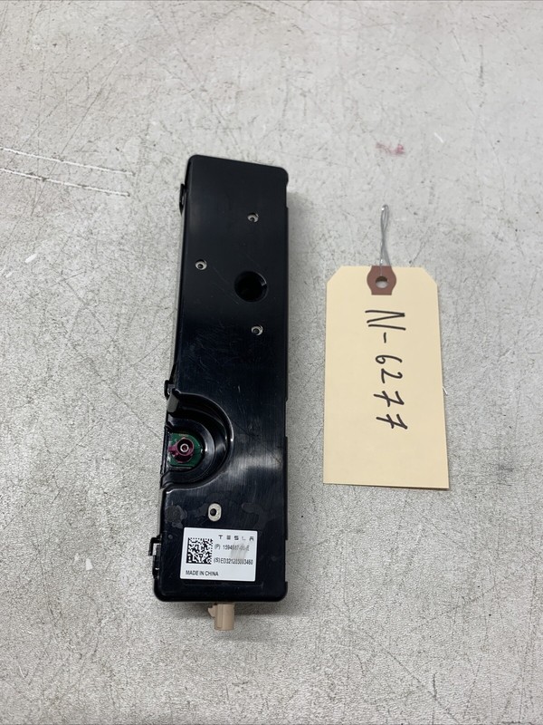 2021-2023 Tesla Model X Left Right Bluetooth Antenna Control Module 6277 B66