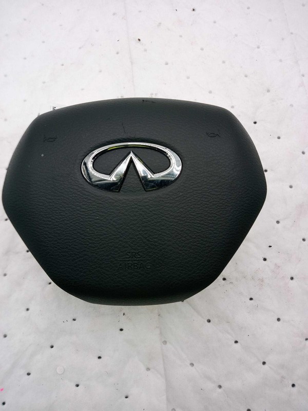 2017 INFINITI QX30 Steering Wheel Air Bag Grey Used 657723 87K Mileage
