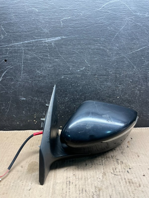 2015 2016 2017 Nissan Versa Left Driver LH Turn Signal Door MirrorOEM T2807 DG