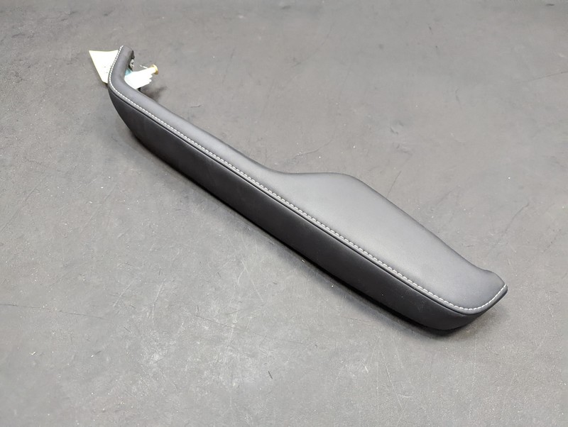 Front Right Passenger Door Armrest 2019 Acura RDX 83502-TJB-A01ZD 2020 2021