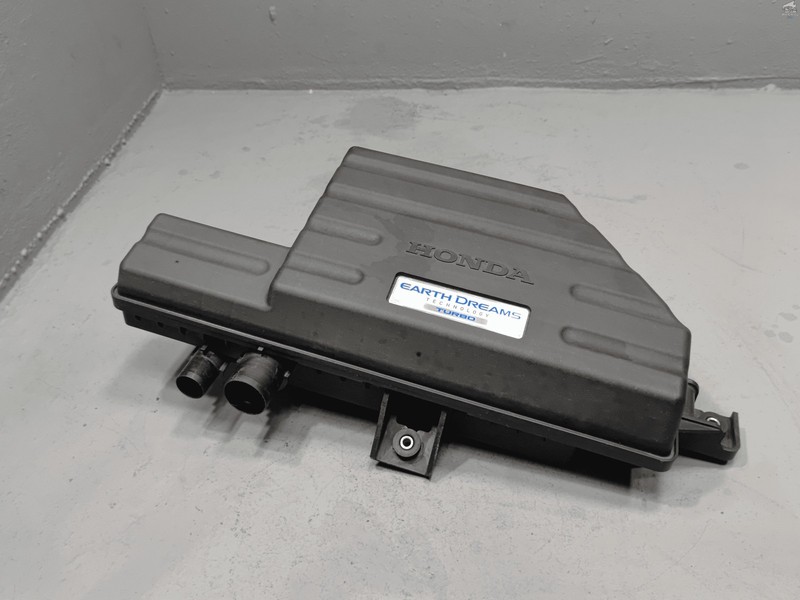 HONDA CR-V 1.5L AIR CLEANER RESONATOR CHAMBER OEM 2017-2022
