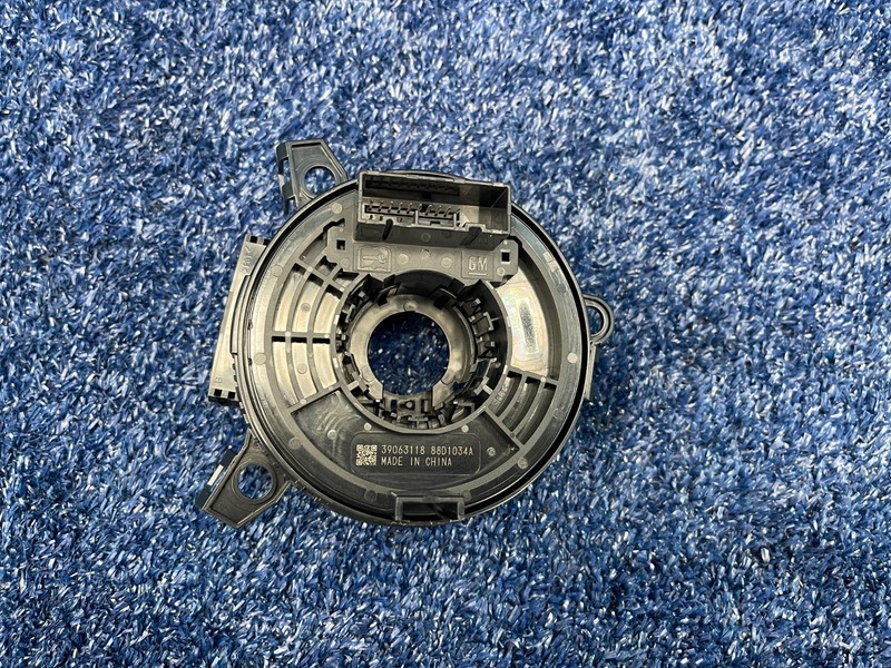 2016–2020 Cadillac CT6 Steering Wheel Clockspring OEM 39063118