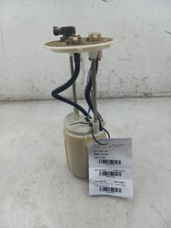 03 04 TOYOTA 4 RUNNER SR5 4.7L FUEL PUMP