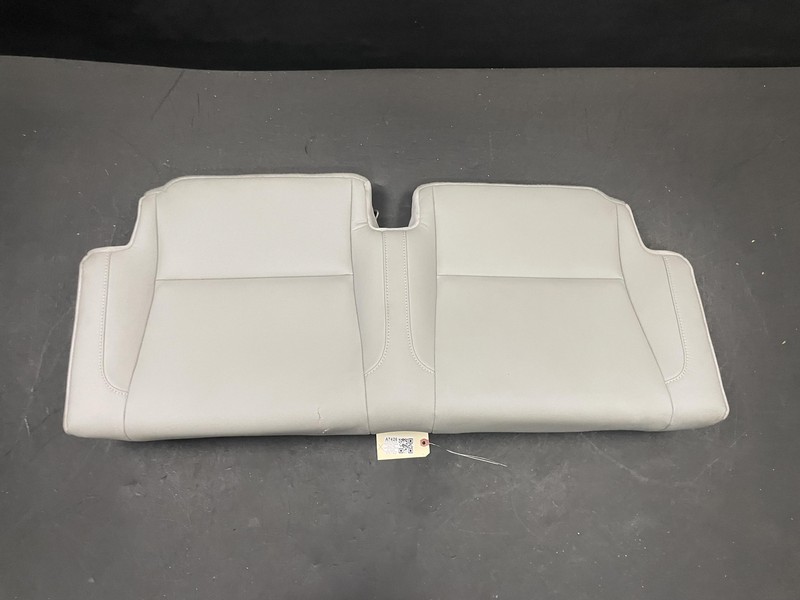 3rd Row Rear Seat Lower Cushion 2018 Acura MDX 82131-TZ5-A01 2014 2015 - 2020 X