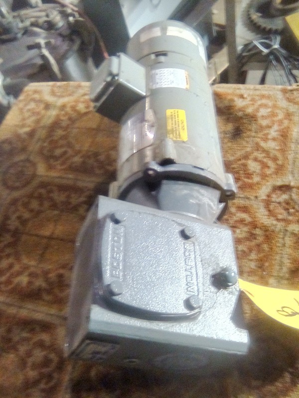 Boston Gear FUTB-B F721115SB5JFTUBB 15.1 Ratio 1725 RPM 1/2HP