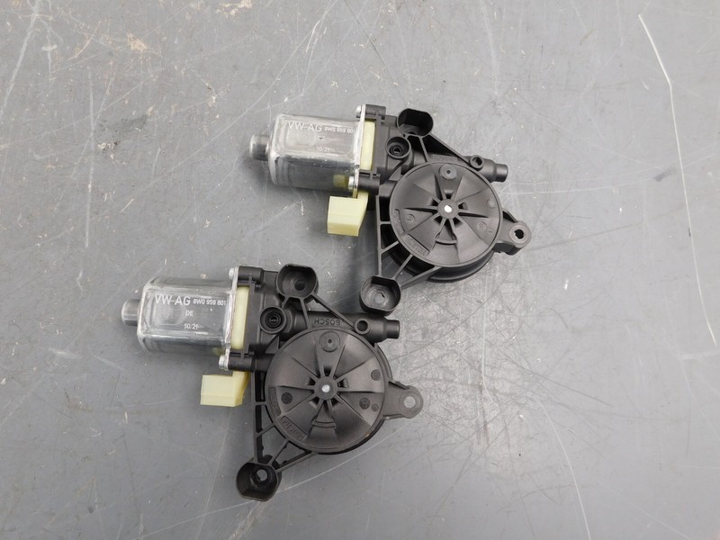 2022 2120Audi RSQ8 RS Q8 / UrusRight Door Window Regulator Motors #5543 Y5