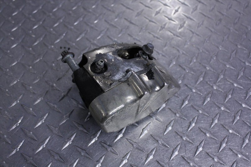2001 HARLEY DAVIDSON FLTRI FRONT BRAKE CALIPER #1 01
