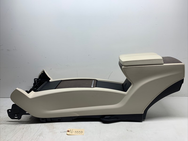21-23 Tesla Model X Front Floor Center Console and Carrier 1026730-00 5559 S6