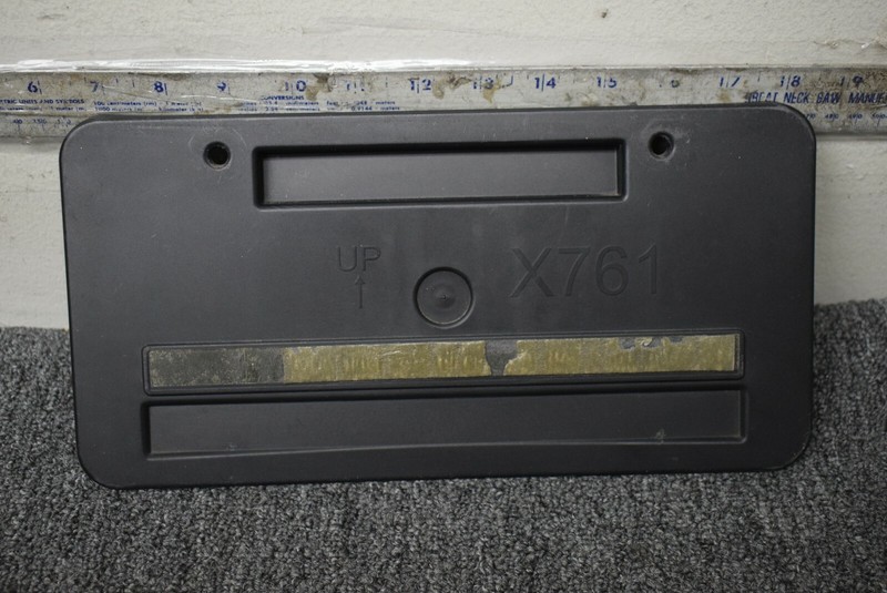 2017-2019 JAGUAR F PACE FRONT LICENSE PLATE BRACKET FACTORY OEM