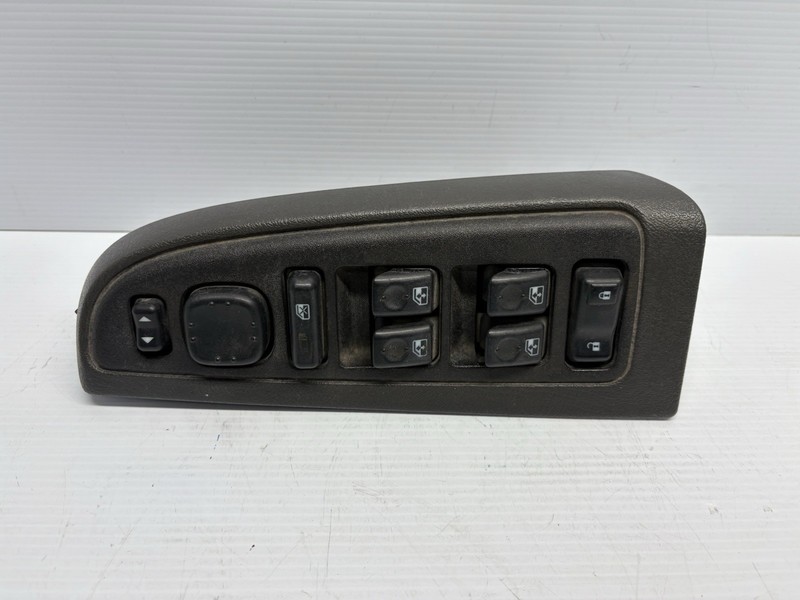03-06 Chevy Silverado/GMC Sierra Master Window Control Switch OEM Gray 15112972