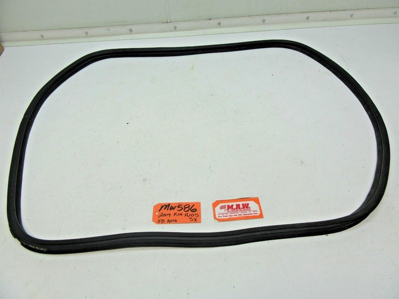FITS REAR RUBBER SEAL WEATHER STRIP HATCH TRUNK LID GATE ON BODY RIO HATCHBACK