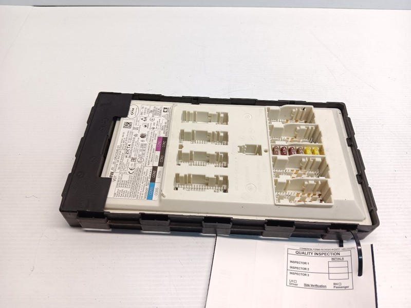 2021 BMW G30 M550i Front Body Control Module Domain Computer 61355A2D545