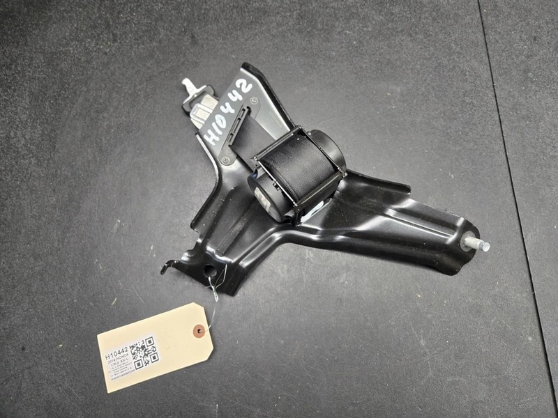 Rear Center Seat Belt Retractor 2019 Honda CR-V 04829-TLA-A00ZB 2017 2018 - 2022