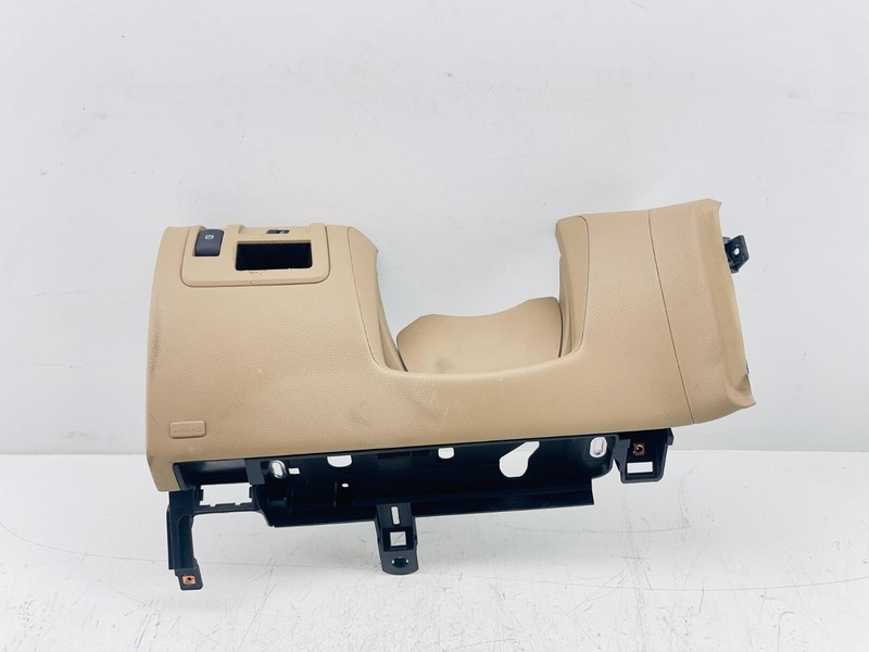 14-19 CADILLAC CTS LEFT DRIVER KNEE BOLSTER LOWER DASH TRIM OEM