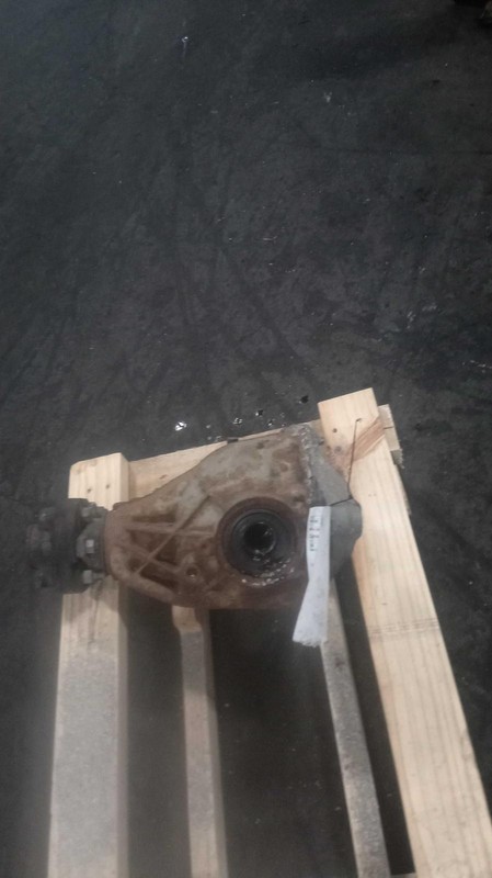 2014 Dodge Charger RWD Differential Carrier Assembly 3.6L OEM 147K Miles
