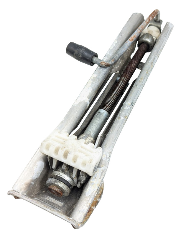 06 - 09 Mercedes E350 W211 Emergency Spare Tire Jack