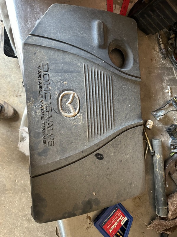 04 05 MAZDA 3 OEM 2.3 & 2.0 ENGINE APPEARANCE COVER