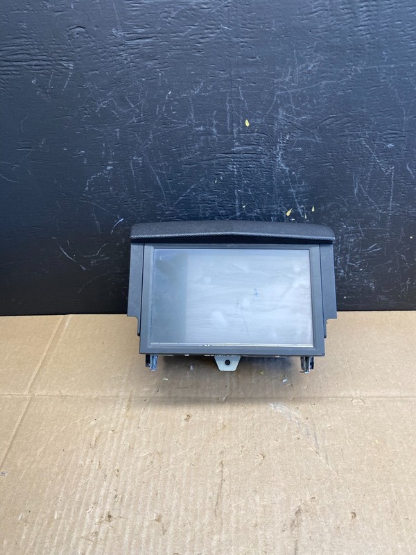 2008 to 2012 Cadillac SRX CTS Audio Radio Screen Display Player AB9539 DG