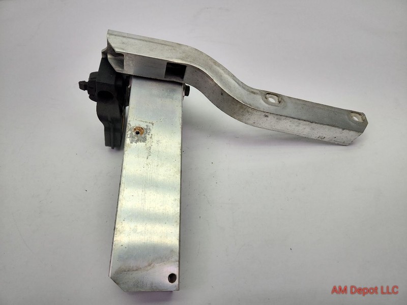 2013 BMW 535i 528i 550i F10 Front Right Lower Deformation Element 51117158874