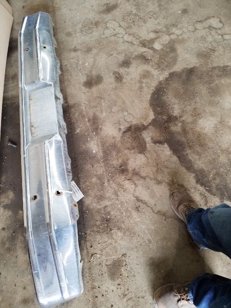 Front Bumper Chrome Without Pad Fits 80-86 BRONCO 186527