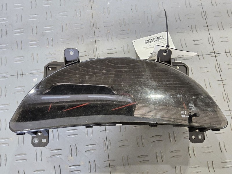 Speedometer Cluster MPH VIN E 5th Digit 4 Cylinder Le Fits 07-09 CAMRY 3434480