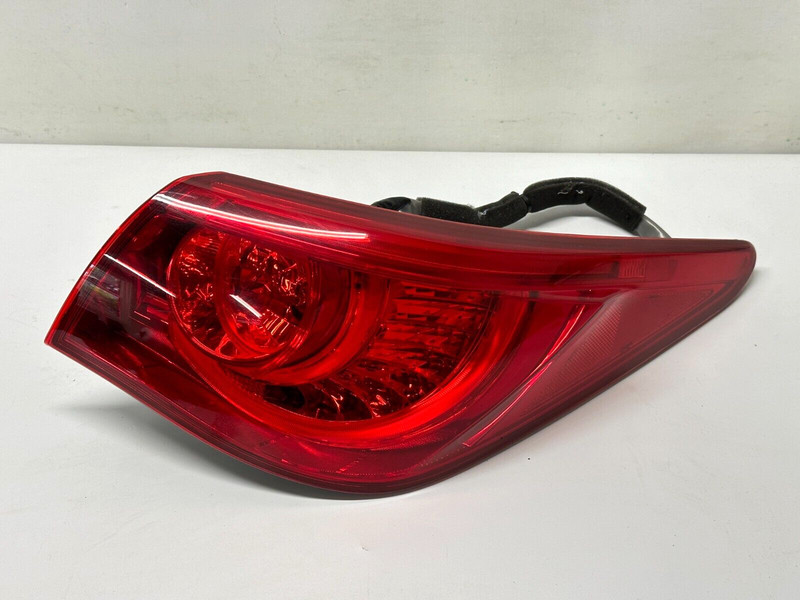 ✅2014 15 16 Infiniti Q50 Right Passenger Side Rear Tail Light Halogen W/ LED OEM