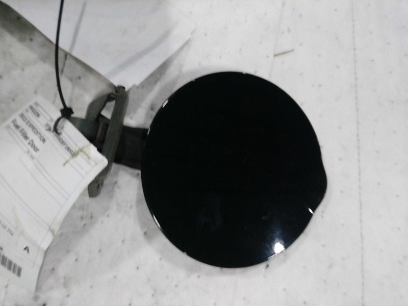 2013 Ford Expedition Fuel Filler Door Green OEM Used Part 3391939 192K Miles