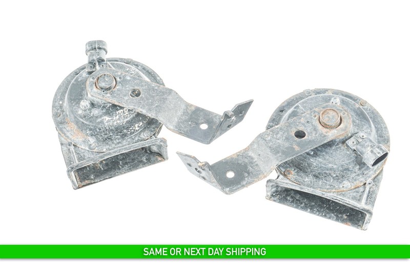 1987 - 1993 Cadillac Allante HORN SIGNAL HIGH & LOW OEM