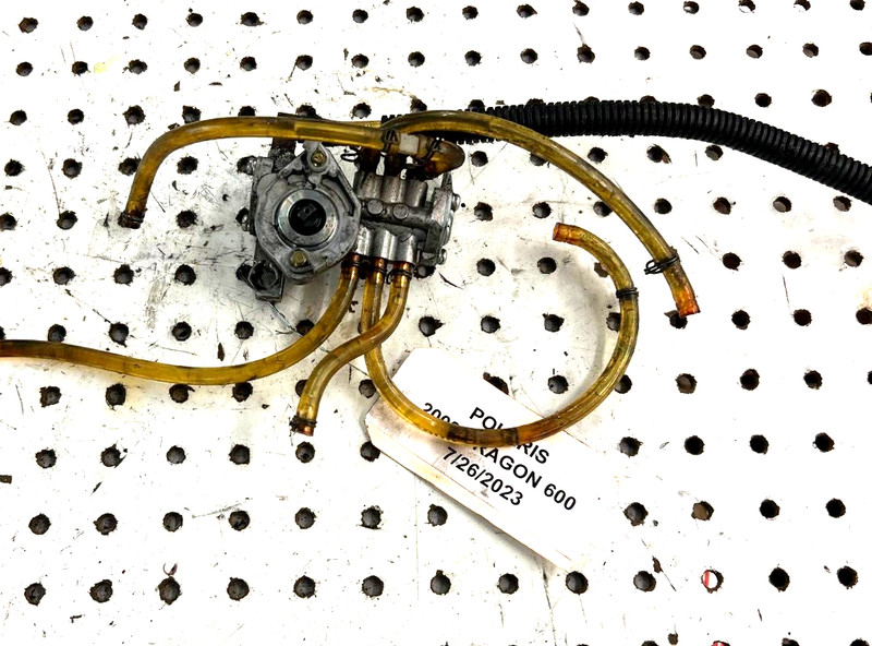 Polaris Snowmobile 600 IQ Oil Pump 6 Outlet 2520831