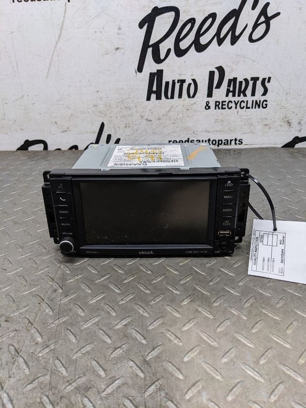 Audio Equipment Radio Receiver Radio With 6.5" Screen Fits 12-20 CARAVAN 1197392