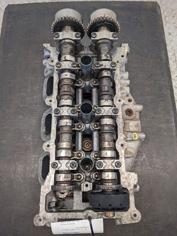 Passenger Right Cylinder Head 3.6L Fits 11-23 300 1176610
