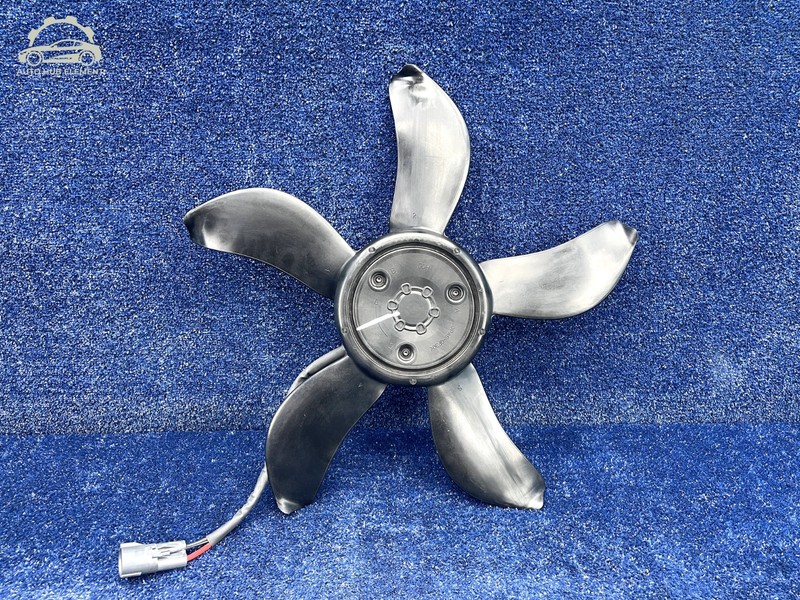 2025-2026 RAM 1500 RADIATOR COOLING FAN 3.0L OEM 1038601963 *DAMAGED PLUG