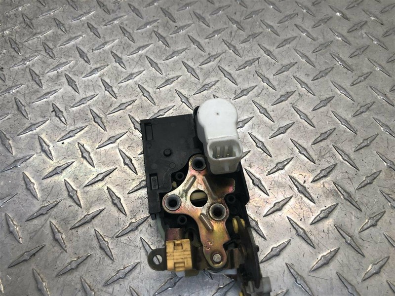 2003 BUICK RENDEZVOUS PASSENGER POWER LOCK ACTUATOR OEM 16639868