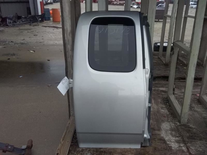 Passenger Right Rear Side Door Extended Cab Fits 04-12 CANYON 2291234