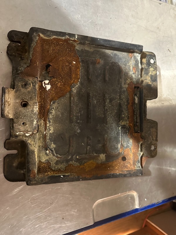 03-05 DODGE NEON SRT4 SRT-4 OEM BATTERY TRAY BRACKET