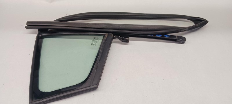 14-'18 KIA FORTE Right passenger rear Vent Window Sedan OEM Grade A!