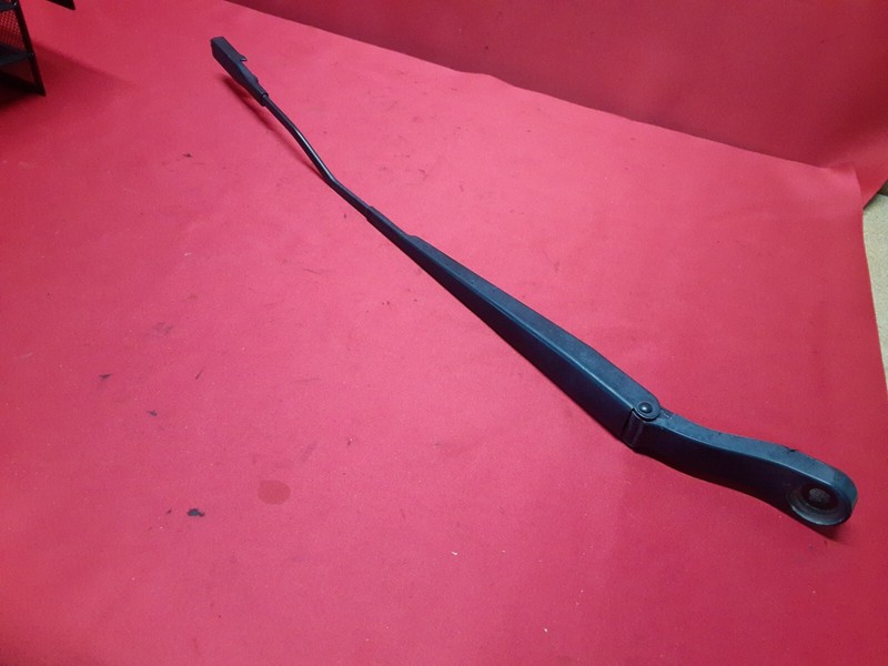 2010 - 2019 Lincoln MKT RIGHT PASSENGERSide Wiper ArmAE9Z-17526-A