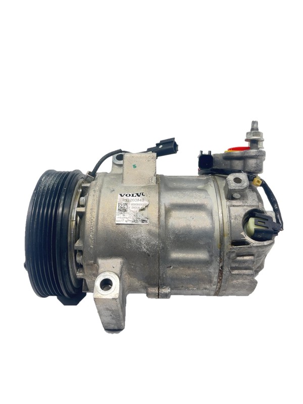 2018-2022 Volvo XC60 2.0L Engine A/C Compressor OEM