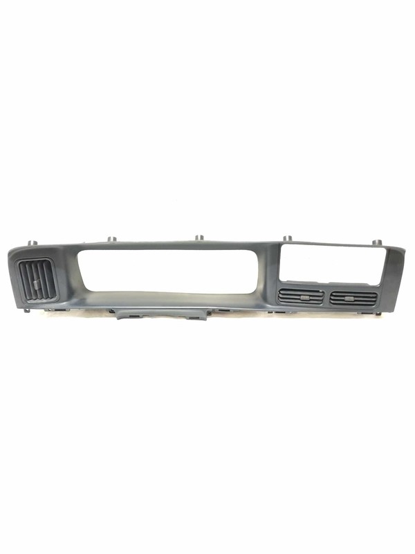 1998 Grand Cherokee Dash Instrument Cluster Bezel Light Scratches Part# 4732042P