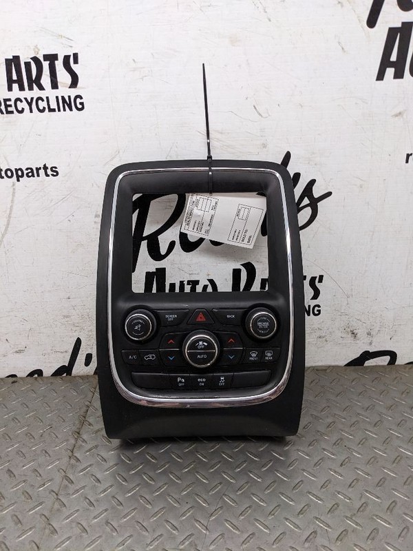 Temperature Control Front Control 8.4" Display Screen Fits 14-15 DURANGO 1186791