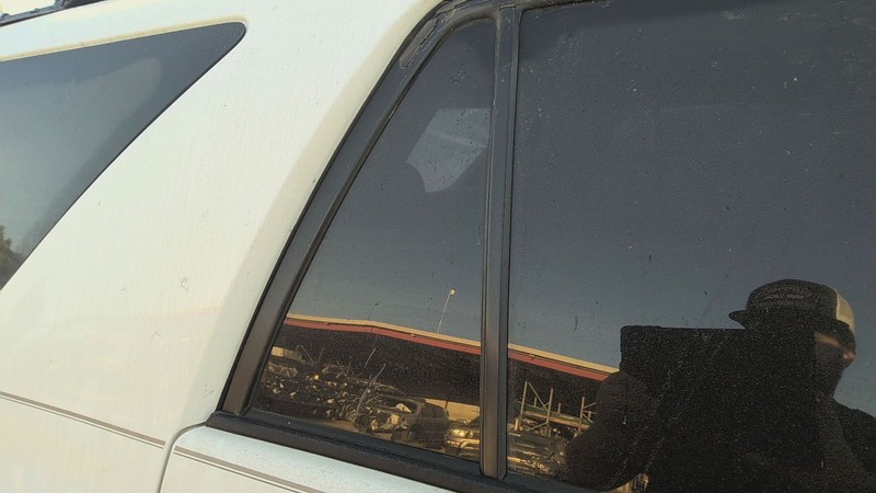 Rear Vent Glass/window TOYOTA 4RUNNER Right 03 04 05 06 07 08 09