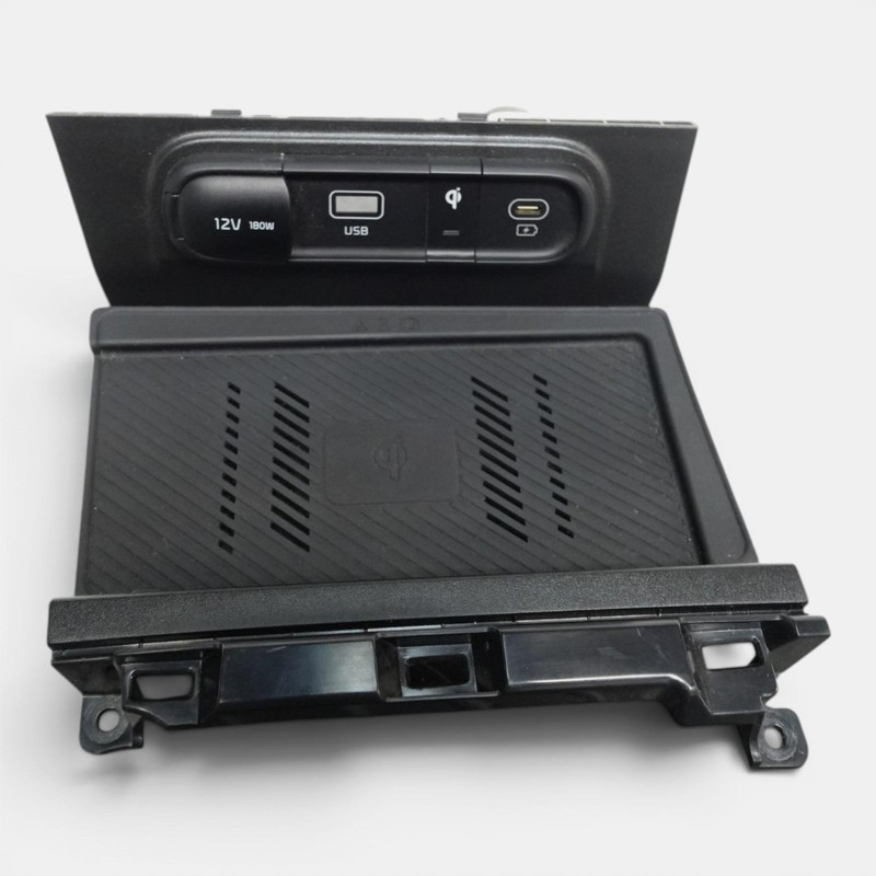 2023-2026 KIA SPORTAGE WIRELESS CHARGING CONTROL MODULE UNIT OEM 95560-P1000