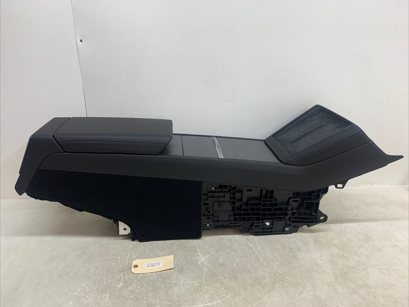 ⚡️24-25 TESLA MODEL 3/Y CENTER CONSOLE 2.0 1982882-20-E 36171 UP
