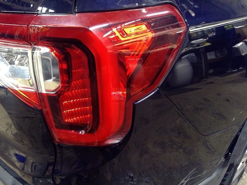 Passenger Tail Light Denali Quarter Panel Mounted Fits 20-23 ACADIA 1762125