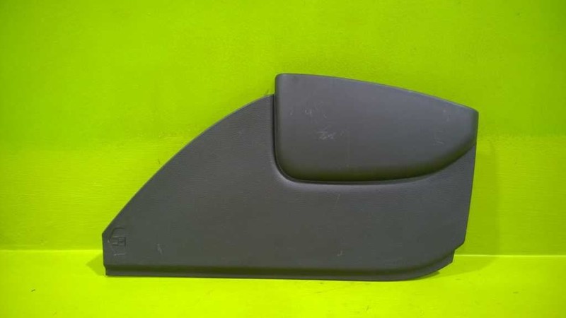 14 15 16 17 18 19 SIERRA SILVERADO RIGHT FRONT FUSE PANEL TRIM OEM 3189-55