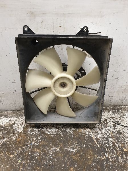 Radiator Fan Motor Fan Assembly Driver Left ID 0A17 Fits 00-04 Toyota Avalon