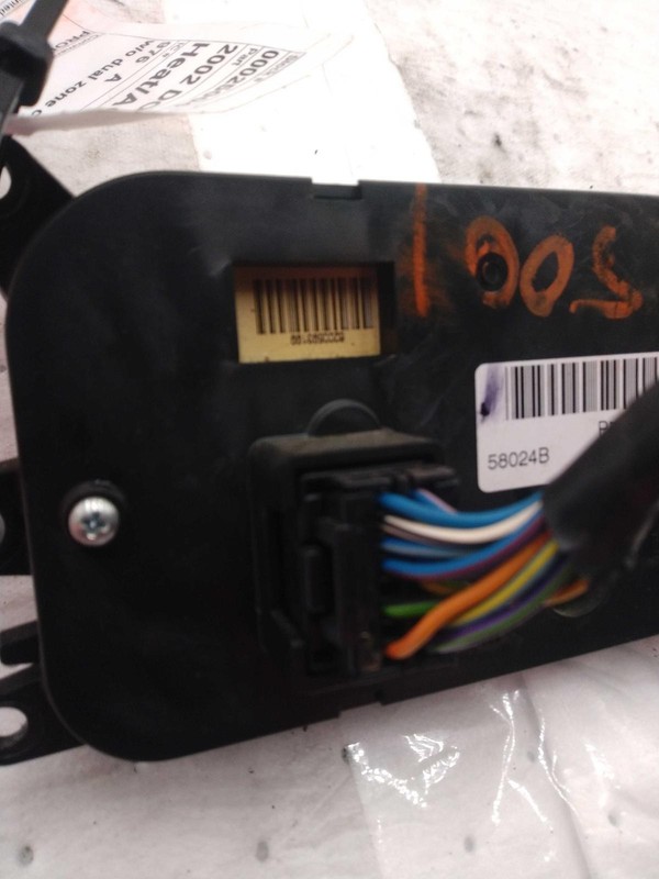 Used A/C Selector Switch fits: 2002 Dodge 1500 PICKUP w/o dual zone control non-