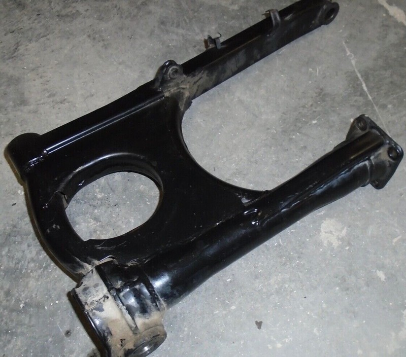 2003 Kawasaki ZG1000 ZG 1000 Concours Rear Swingarm Swivel Pivot Swing Arm Back
